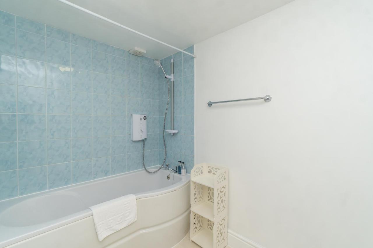 Spacious 2 Bed Southville Flat Near Harbourside Bristol Exterior foto
